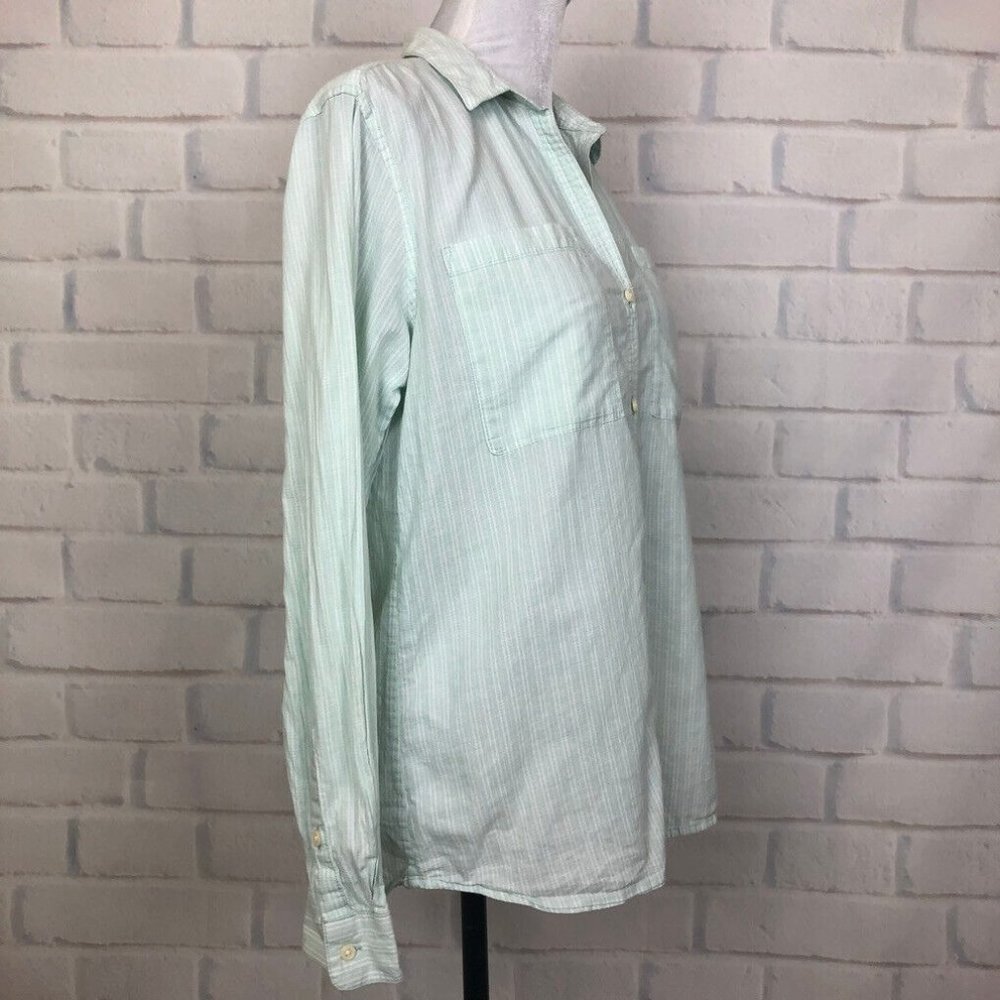 Patagonia Womens Lightweight A/C Buttondown Shirt Size S Green White Stripe - Picture 2 of 9